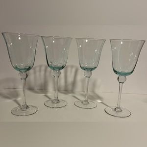 Four Wine Water Glasses Green Sea Foam Tint Flared Bell Tulip Shaped Thin Stem